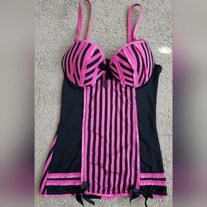 Hot Topic Black & Pink Pinstripe Retro Pinup Babydoll Camisole
